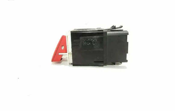 Volkswagen PASSAT B6 Hazard light switch Nėra