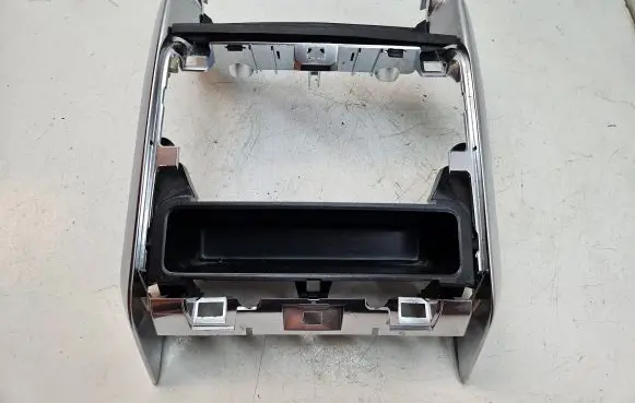 Other center console (tunnel) element