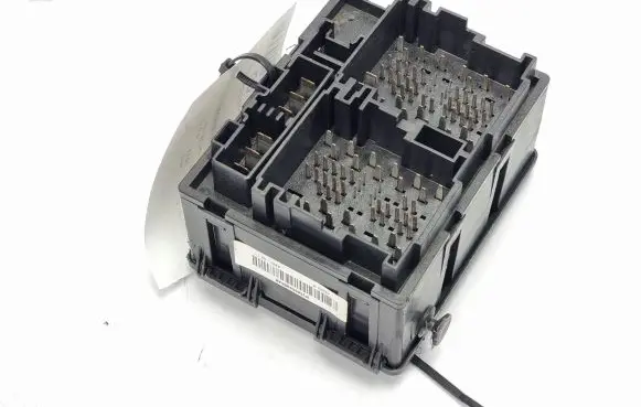 Fiat Freemont Fuse box set P68068355AB