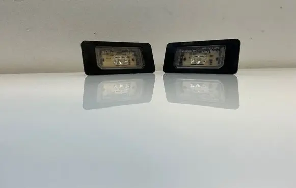 BMW X5 E70 Number plate light 7193293 105060646