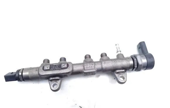 Mini One - Cooper F56 F55 Fuel main line pipe 8511629 0445213026