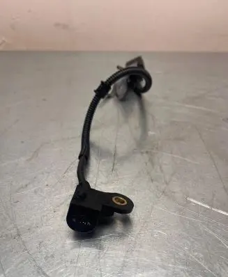 Volkswagen PASSAT B6 Crankshaft position sensor 9805940