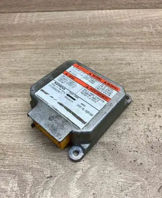 Suzuki Swift Cultus Airbag control unit/module 3891080E00 66S0002MRTY 26010115