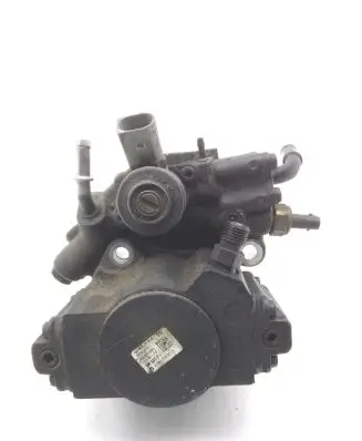 Mercedes-Benz C W204 Fuel injection high pressure pump A6510700701 28252614