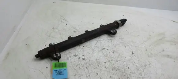 Land Rover Range Rover L405 Fuel main line pipe sd84451dj11n3