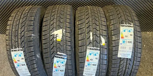 Mercedes-Benz Vito Viano W447 R16 C winter tire 12222009 65R16C107