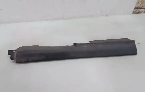 Mitsubishi Colt Front sill trim cover MR951651ZZ