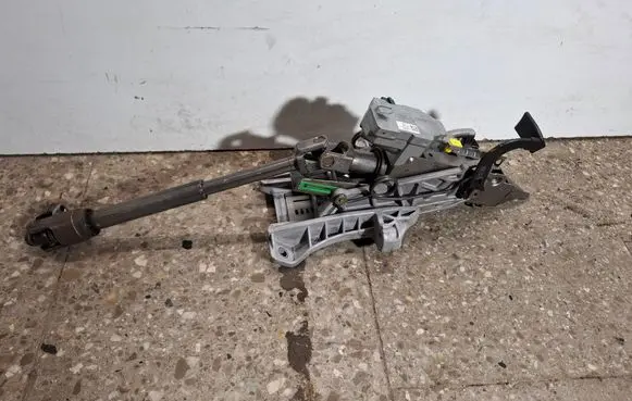 Volvo XC70 Steering wheel axle P31202093 P31202090