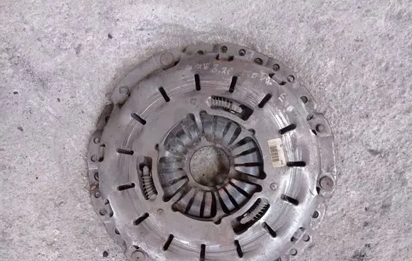 BMW 3 E46 Pressure plate 