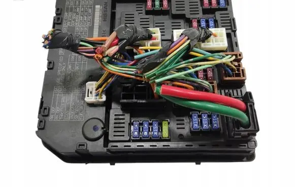 Nissan X-Trail T31 Comfort/convenience module