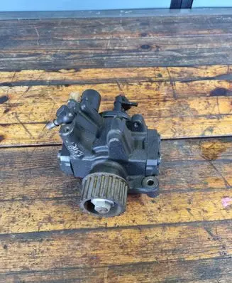 Renault Megane III Fuel injection high pressure pump A2C53351931 167008557R