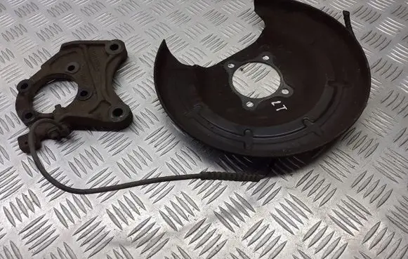 Opel Mokka X Rear wheel hub