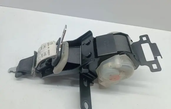 Honda FR-V Middle seatbelt (rear) 6043663B NSB053GK72 605651700A