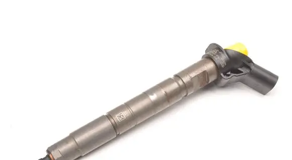 KIA Sorento Fuel injector 338002F000
