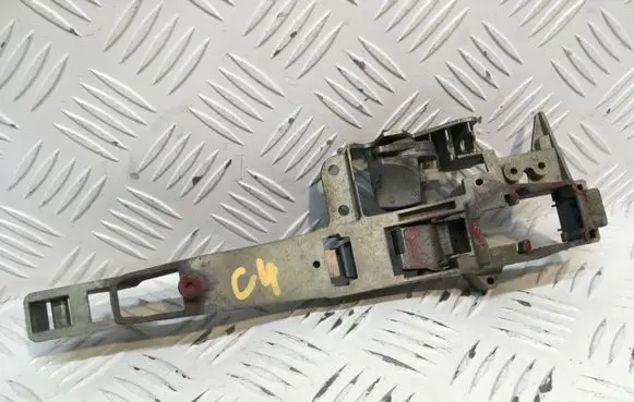 Citroen C4 I Front door exterior handle/bracket 9680944780