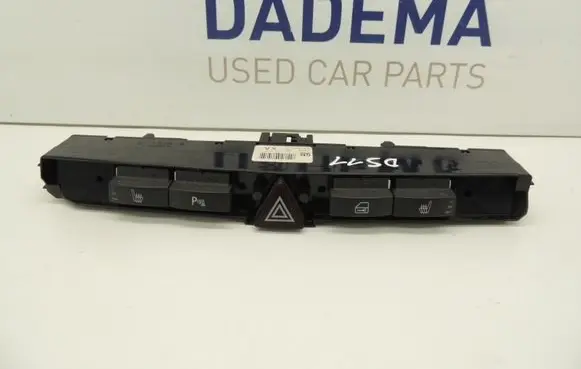 Opel Zafira B Hazard light switch 03758025 DS11