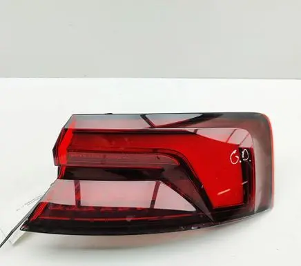 Audi A5 Rear/tail lights 8W6945092J