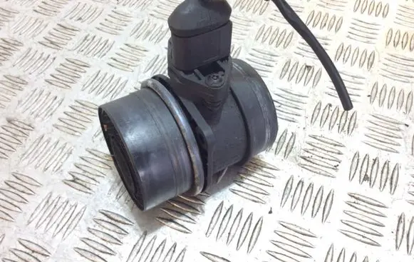 Audi A4 S4 B7 8E 8H Mass air flow meter 0281002461 074906461B