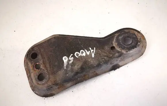 Skoda Fabia Mk2 (5J) Engine mounting bracket