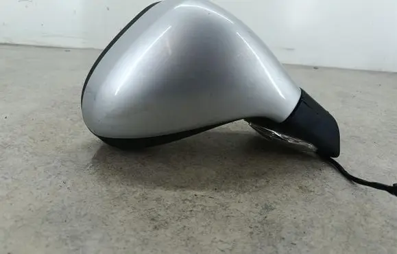 Peugeot 207 Front door electric wing mirror EZR
