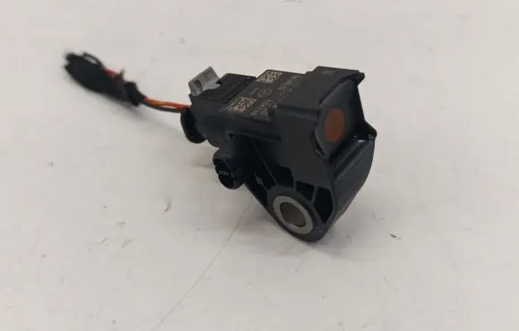 Mercedes-Benz EQE v295 Airbag deployment crash/impact sensor A0009051303