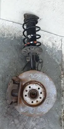 Front wheel hub spindle knuckle