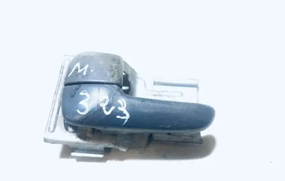 Mazda 323 F Front door interior handle mdh201