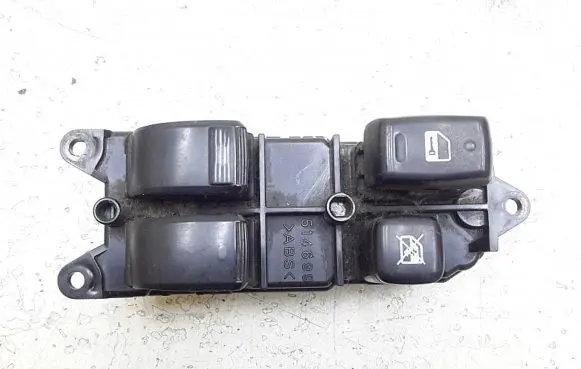 Toyota Corolla Verso E121 Electric window control switch 514699