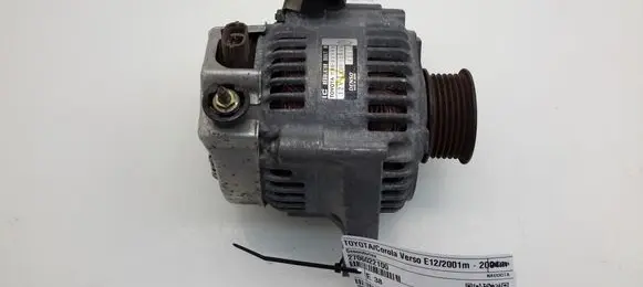 Toyota Corolla Verso E121 Generator/alternator 2706022100