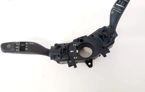 Hyundai Tucson TL Wiper turn signal indicator stalk/switch 93403D3950 93403-D3950