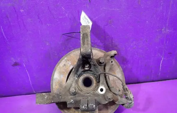 Opel Signum Front wheel hub spindle knuckle