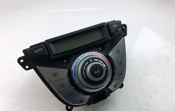 Hyundai ix20 Interior fan control switch 972501K250