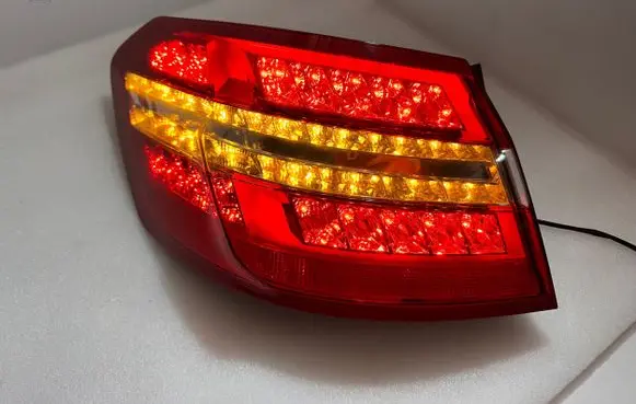 Mercedes-Benz E W212 Rear/tail lights A2129066801 A2129060558