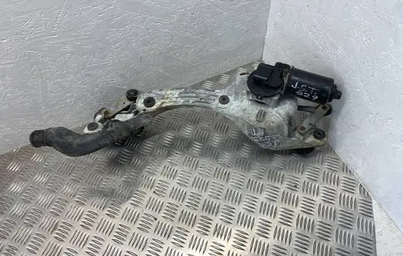 Front wiper linkage