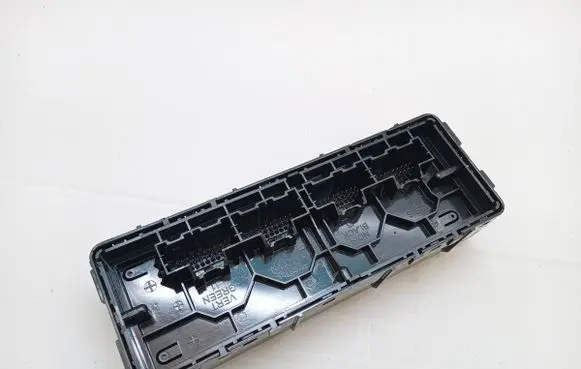 Opel Insignia A Air conditioner control unit module 13595718