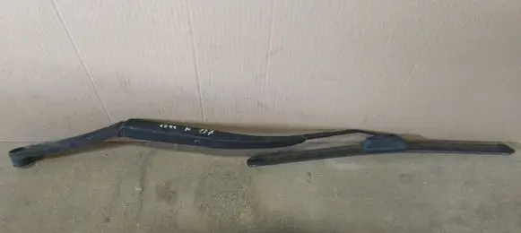 KIA Sorento Windshield/front glass wiper blade 