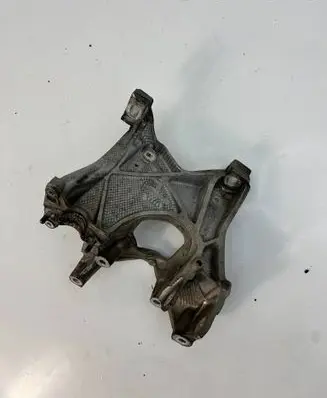 Audi A7 S7 4G Engine mounting bracket 8W0399295E