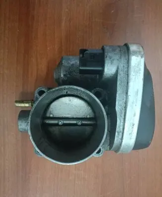 Renault Scenic I Electric throttle body valve 