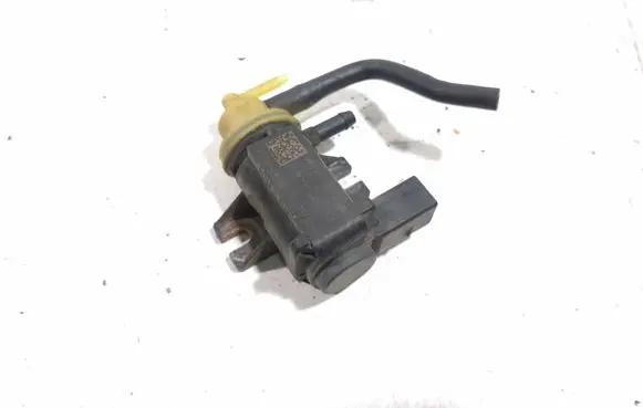 Volkswagen Golf Plus Turbo solenoid valve 1K0906627B