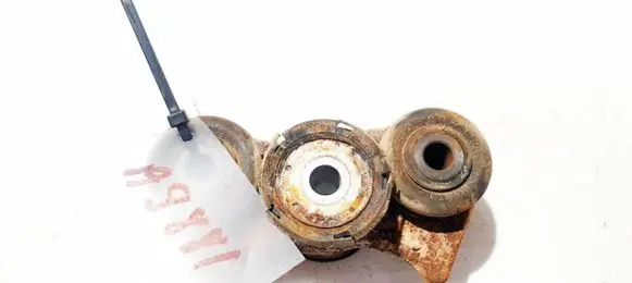 Mercedes-Benz A W169 Front wishbone bush 
