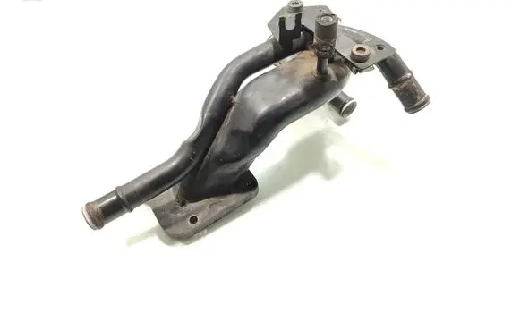 Audi A8 S8 D3 4E Engine coolant pipe/hose 07C121064L