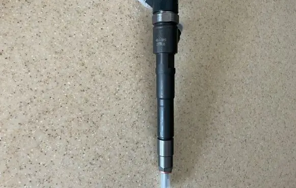 Iveco Daily 6th gen Fuel injector 0445110418 0445110520 1609097280