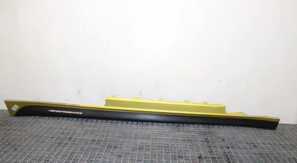 BMW M4 F82 F83 Sill 8059628