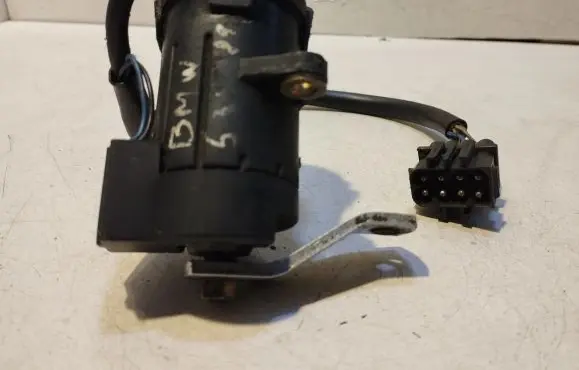 BMW 5 E34 Acceleration sensor 