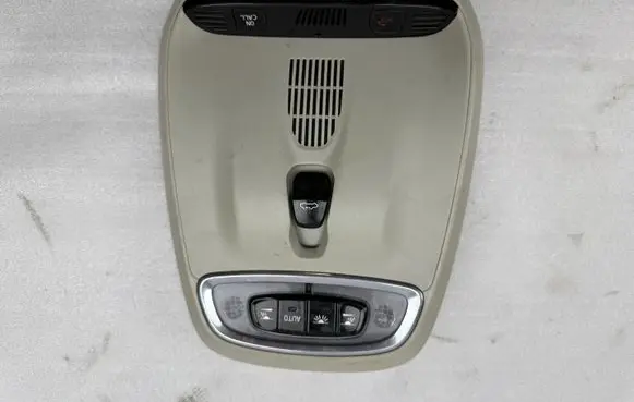 Volvo XC90 Front seat light 31443745