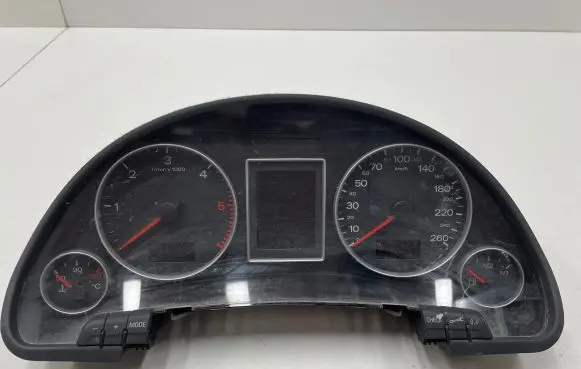 Audi A4 S4 B7 8E 8H Speedometer (instrument cluster) 8e0920931p