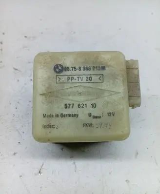 BMW 3 E36 Alarm movement detector/sensor 8366213