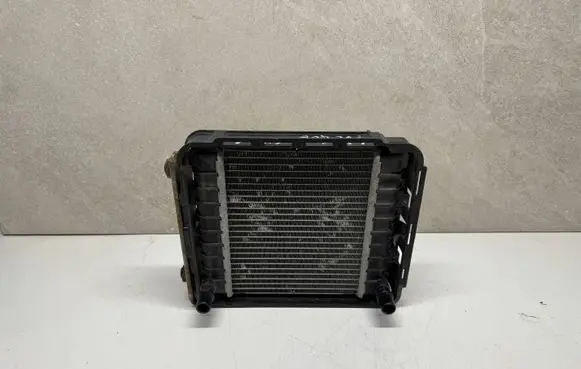 Land Rover Evoque II Coolant radiator K8D29Y475AB-CHD1