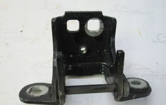 Jeep Cherokee Rear door lower hinge 55177030AD