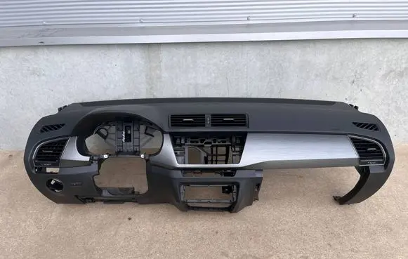 Skoda Fabia Mk3 (NJ) Dashboard 